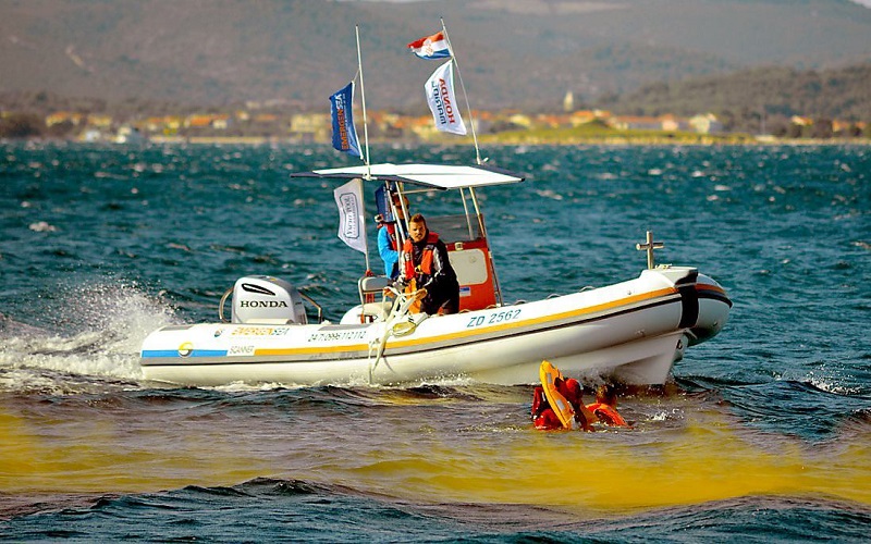 EmergenSea-Team bei der Förderung der Sicherheit auf See